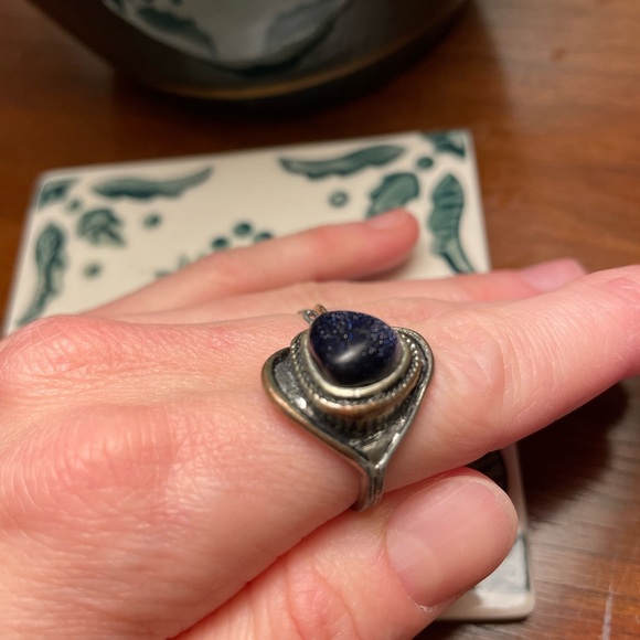 Brandy Melville Silver ring with dark glitter purple stone - Picture 1 of 4